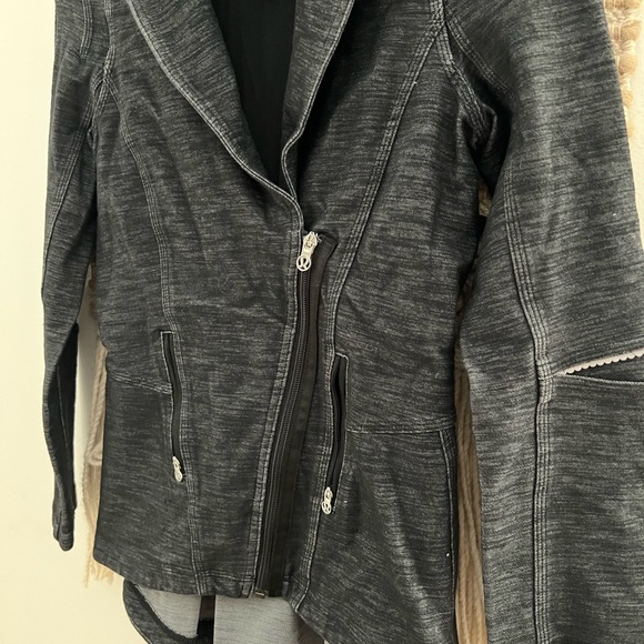 Lululemon Athletica Charcoal Gray Blazer - Picture 4 of 10